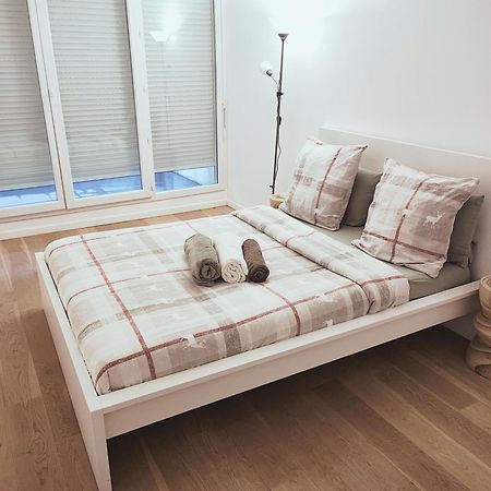 Comme Chez Vous Appartement 2 Chambres Nanterre Ngoại thất bức ảnh