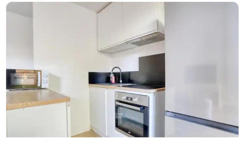 Comme Chez Vous Appartement 2 Chambres Nanterre Ngoại thất bức ảnh
