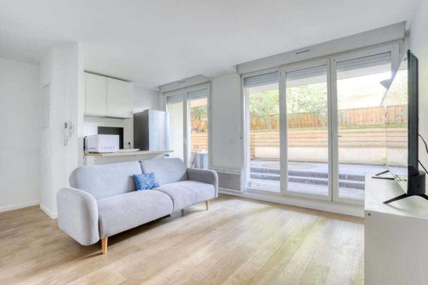 Comme Chez Vous Appartement 2 Chambres Nanterre Ngoại thất bức ảnh
